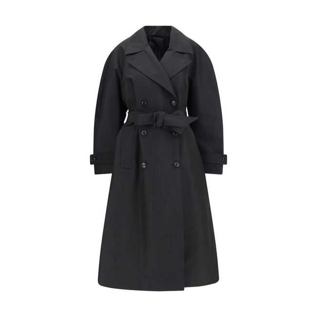 Black Polyester CoatThe Zake Trench coat from the Moncler x EE72 collection by Edward Enninful is crafted from technical 3L Polyester with Nylon laqué sleeve lining, it combines durability with comfort. The design features a button closure, welt pockets,