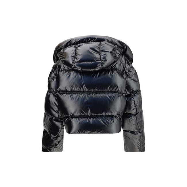 Black Polyamide Full-Length JacketThe Lothar Short Down Jacket with hood from Moncler x EE72 by Edward Enninful combines style and functionality. Crafted from nylon with a longue saison lining, it features lightweight yet warm padding, ideal for colder da