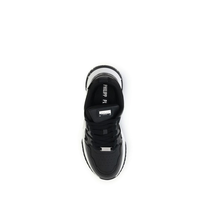 Black Polyester Athletic SneakersNew Predator Sneakers by Philipp Plein add a bold and distinctive touch to your look with their bold design and quality materials. Made of a blend of synthetic leather and mesh, they feature a logo patch on the outer quart