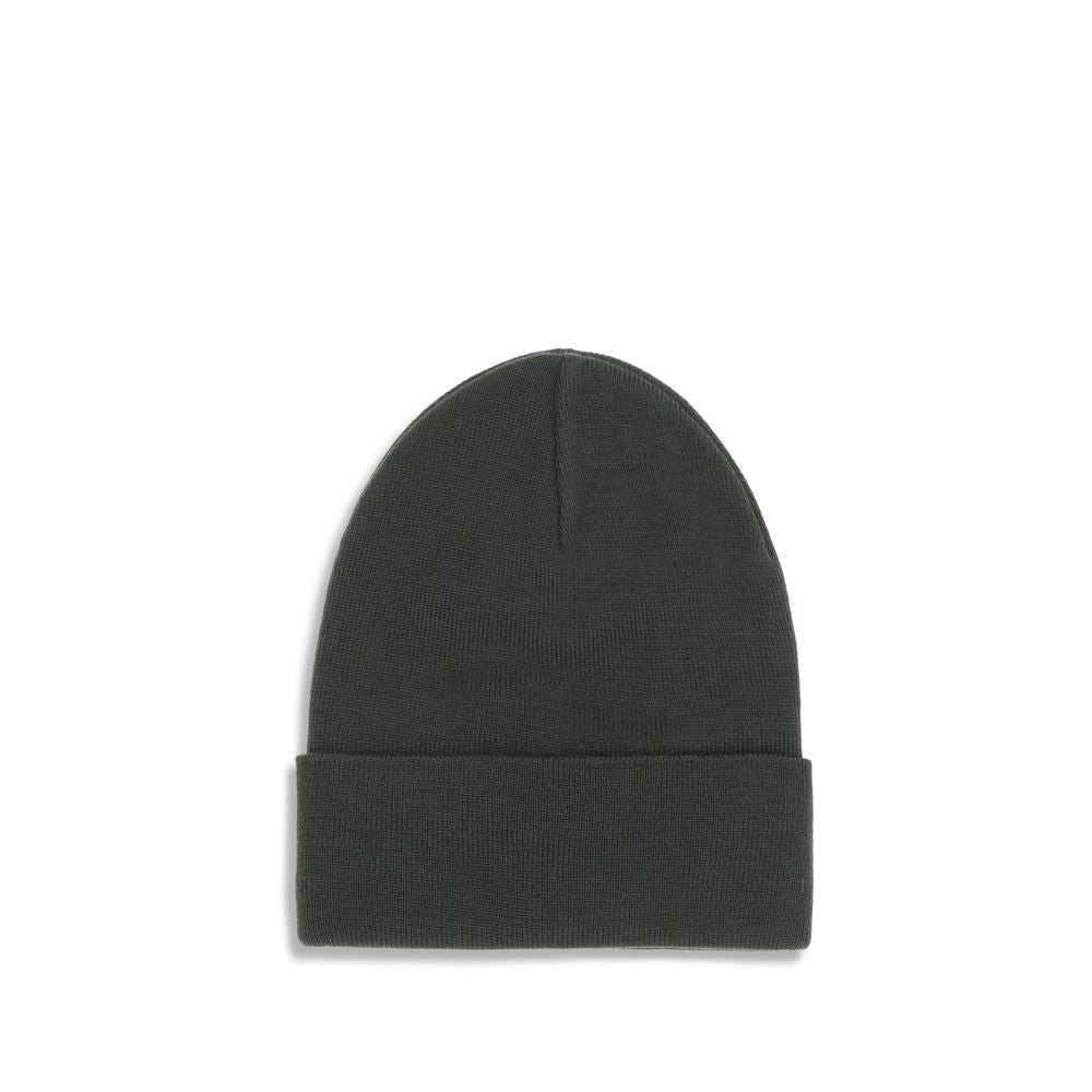 Black Fleece Wool BeanieBeanie Hat by Moncler Grenoble is made of extra fine wool yarn, offering warmth and comfort ideal for the winter season. Featuring a 7-fine rib knit, it has an essential design enhanced by the logo patch applied on the front for a
