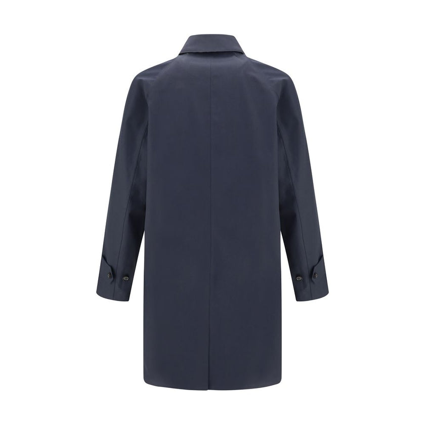 Blue Cotton CoatThe Camden Heritage Coat by Burberry is the original car coat, crafted in England from shower-resistant cotton gabardine. Part of the Heritage Collection, it features a mid-length cut with a regular fit and raglan sleeves. The single-breas