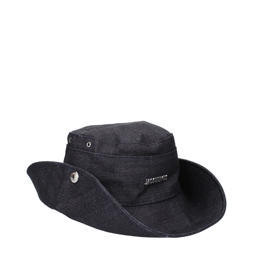Blue Cotton SunhatDescription: The product with MPN 255AC7211782380 and code F84954 cotton in blue is a hats designed by Jacquemus. It has features like front logo, side buttons.Blue Cotton Sunhat${tagsJacquemusAulae Blue Cotton Sunhat JacquemusAulae Blue