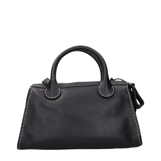 Black Leather HandbagDescription: The product with MPN CHC21WS450F43001 and code F84924 leather in black is a handbags designed by Chloé. It has features like intentionally distressed areas may vary, front logo, adjustable shoulder, removable shoulder.Bla