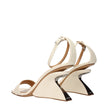 Beige Leather Platform SandalsDescription: The product with MPN OWIH058LEA0010303 and code F84959 leather in beige is a sandals designed by Off-White. It has features like back logo, vintage effect.Beige Leather Platform Sandals${tagsOff-WhiteAulae Beige