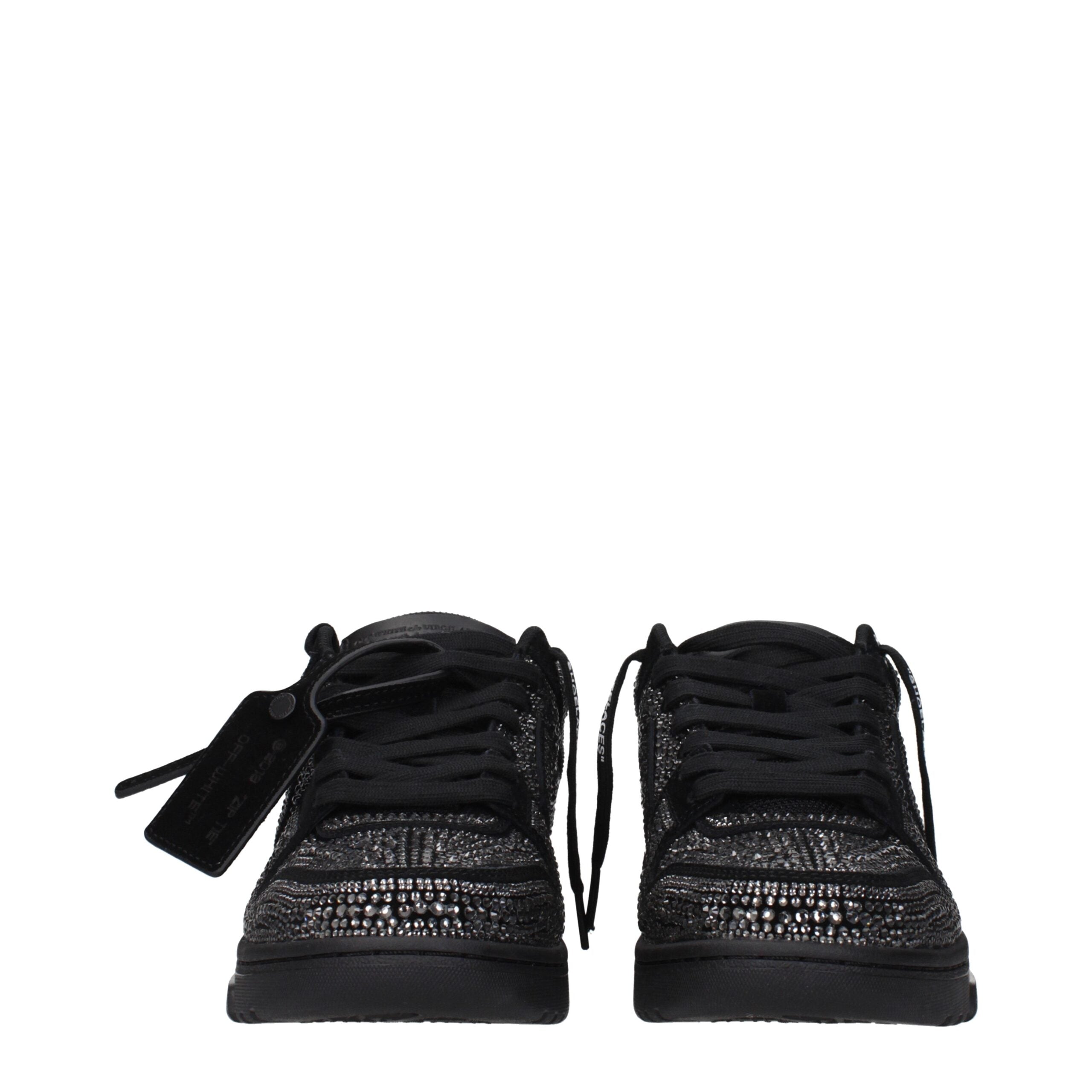 Black Leather SneakersDescription: The product with MPN OMIA189LEA0091010 and code F84966 suede in black is a sneakers designed by Off-White. It has features like front logo, side logo, back logo, front detail, rhinestone.Black Leather Sneakers${tagsOff-W