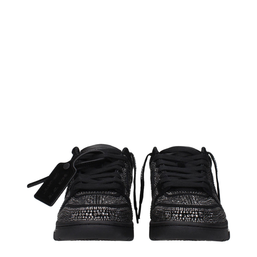 Black Leather SneakersDescription: The product with MPN OMIA189LEA0091010 and code F84966 suede in black is a sneakers designed by Off-White. It has features like front logo, side logo, back logo, front detail, rhinestone.Black Leather Sneakers${tagsOff-W