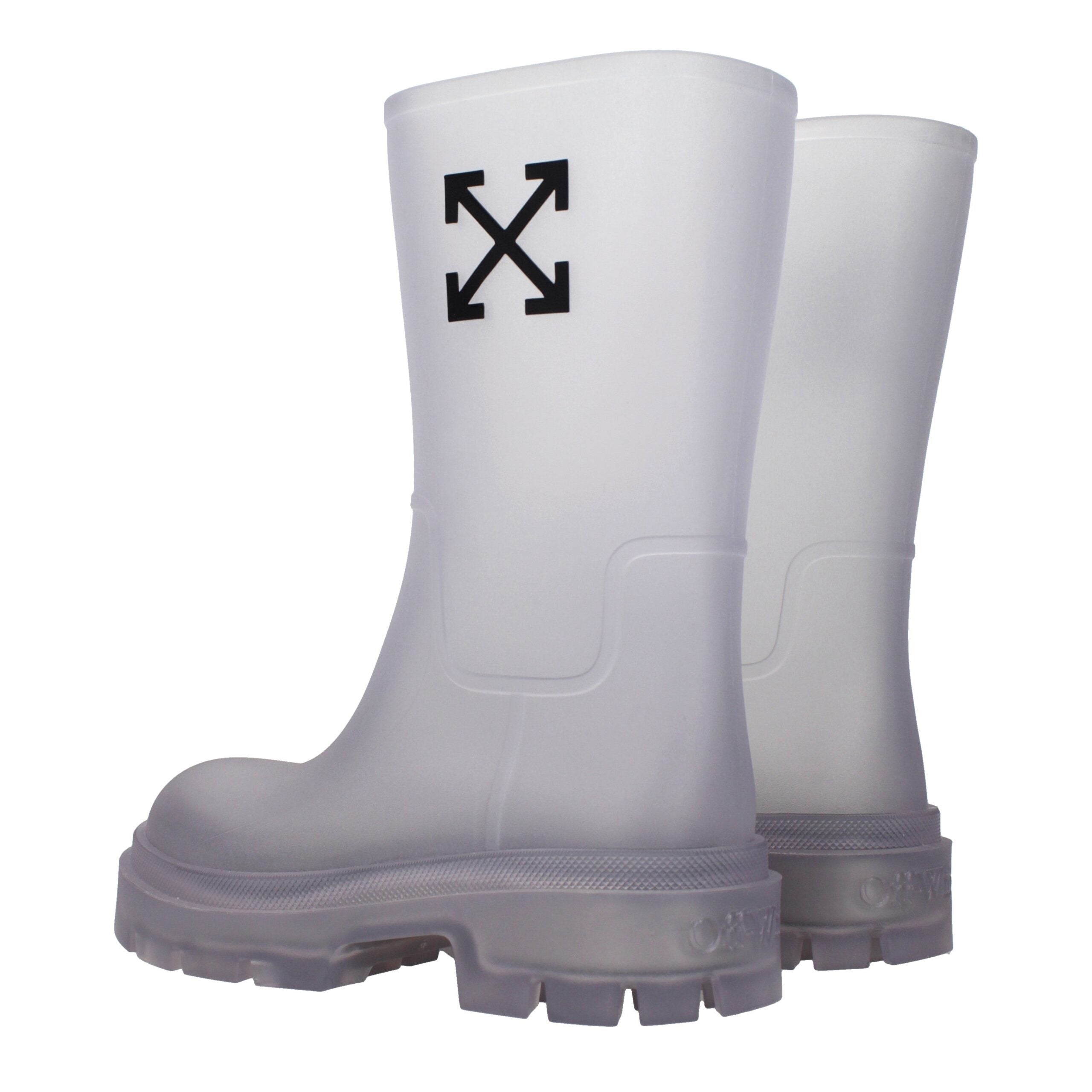 Transparent Pvc Ankle BootsDescription: The product with MPN OWIE049MAT0027910 and code F84976 pvc in transparent is a ankle boots designed by Off-White. It has features like side logo, back logo.Transparent Pvc Ankle Boots${tagsOff-WhiteAulae Transparent