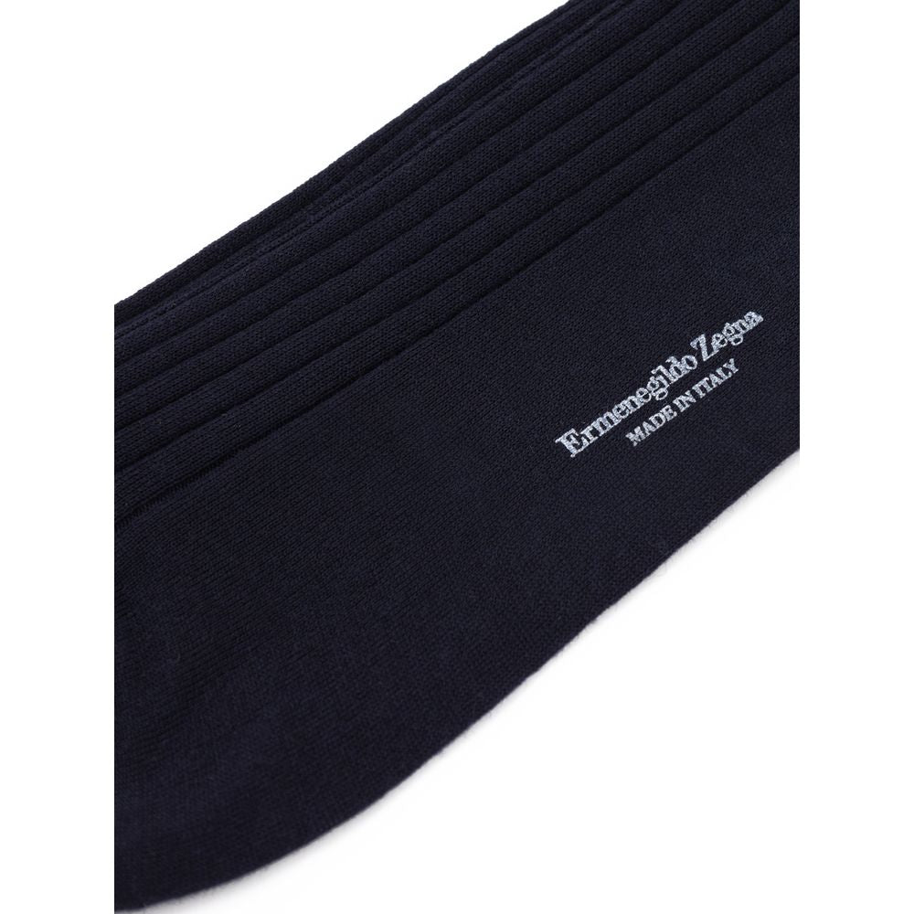 Marineblaue Wollsocken