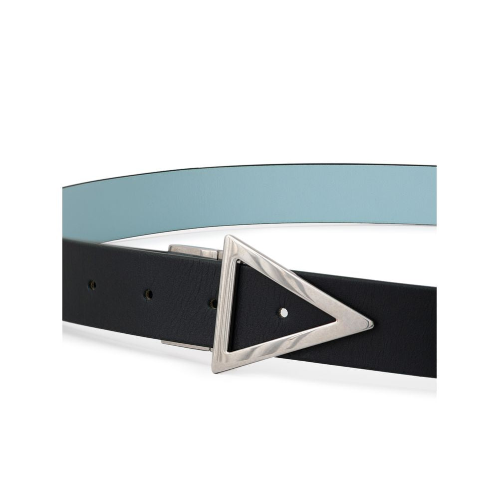 Green Leather Regular BeltBottega Veneta Light Blue/Green Double Face Leather Belt. In brushed leather, reversible in two colors, triangular metal buckle. Composition: 100% Leather Internal SKU: 25MG16 Brand SKU: 709440VMAUK3019Green Leather Regular Belt$