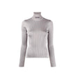 Gray Polyester TurtleneckDescription: – Composition: 88% polyester, 9% Polyamide 3% Elastan – Long sleeves – Logo patch aplique – Made in Italy –Gray Polyester Turtleneck${tagsBalenciagaAulae Ribbed Turtleneck Sweater BalenciagaAulae Ribbed Turtleneck Swe