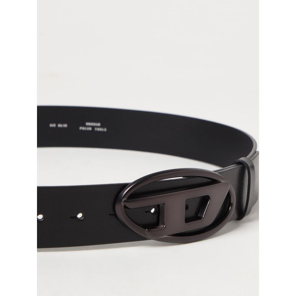 Black Leather Belt with Metallic Oval Buckle