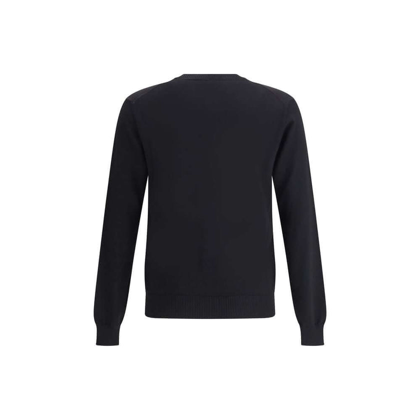 Black Fleece Wool SweatshirtVirgin wool Sweater by Fendi features a ribbed crew neck, cuffs and hem for a comfortable and defined fit. The zippered slit pocket adds a practical and modern touch, while the iconic embossed FF logo gives the garment a distin