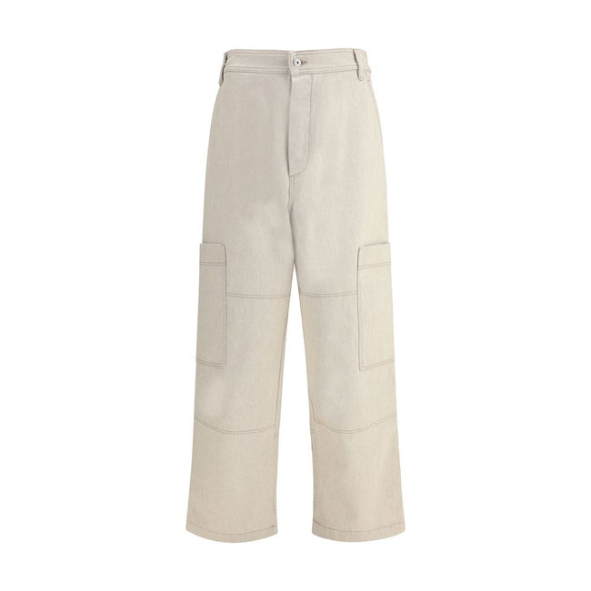 Beige Cotton Jeans DenimThe Carré de-Nîmes cargo Jeans bring a contemporary twist to a utility classic. Crafted from soft cotton and hemp denim, they feature a high waist with engraved metal button closure and belt loops. Wide, straight legs are reinforce