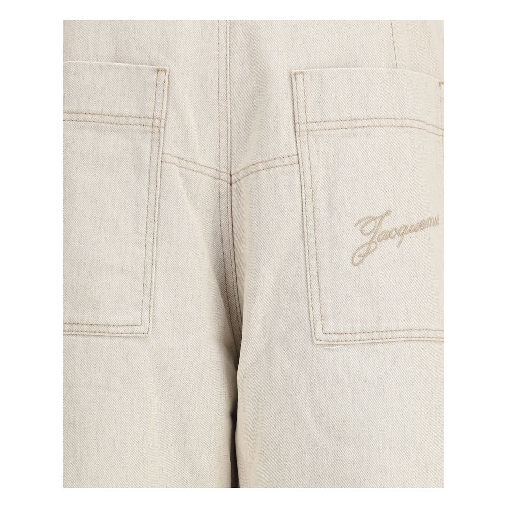 Beige Cotton Jeans DenimThe Carré de-Nîmes cargo Jeans bring a contemporary twist to a utility classic. Crafted from soft cotton and hemp denim, they feature a high waist with engraved metal button closure and belt loops. Wide, straight legs are reinforce