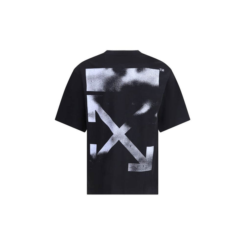 Black Cotton ClothingThe Stencil Arrow Skate Logo T-Shirt by Off-White elevates urban style with a refined yet striking aesthetic. Crafted from premium cotton, it offers a relaxed and comfortable fit designed for everyday wear. The front is subtly detaile
