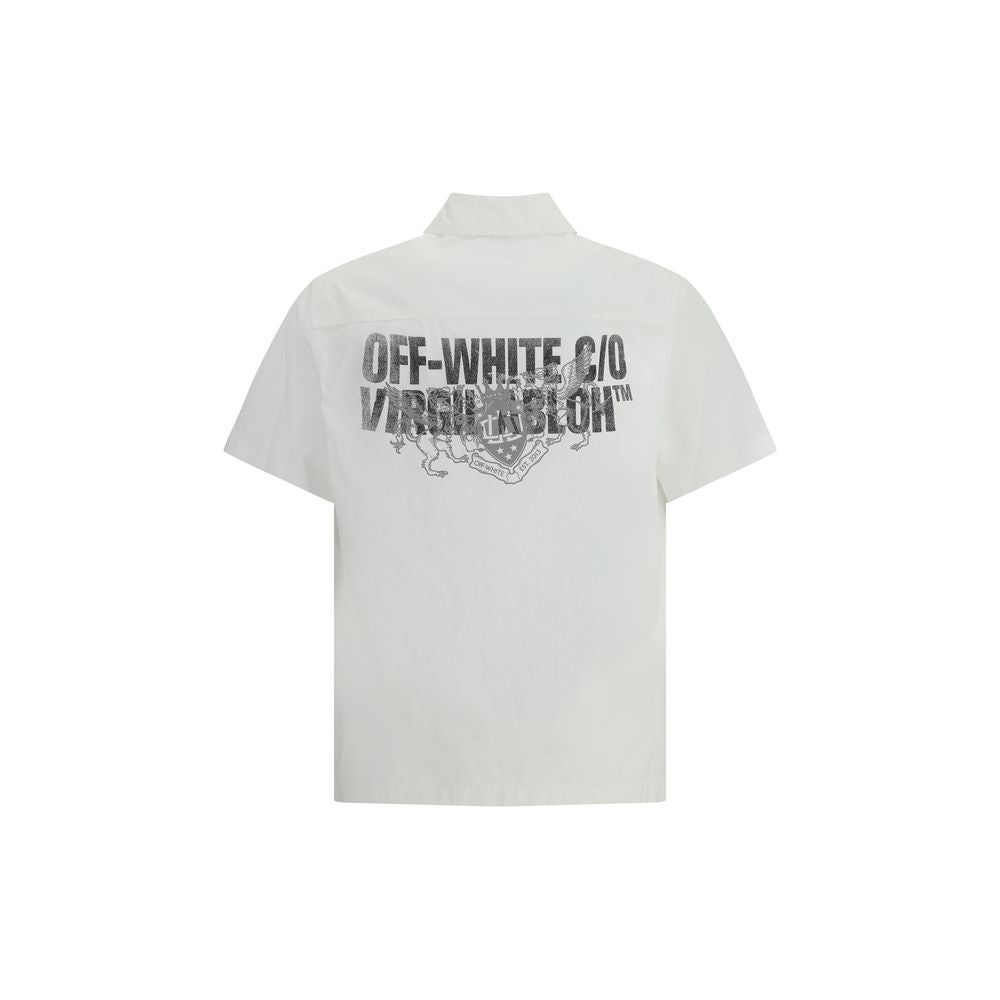White Cotton Shortsleeve ShirtThe Off-White™ short-sleeve Cotton Shirt captures the bold, contemporary spirit of the brand. Crafted from pure cotton, it features a graphic print, a signature element that translates urban language into an instantly recogni