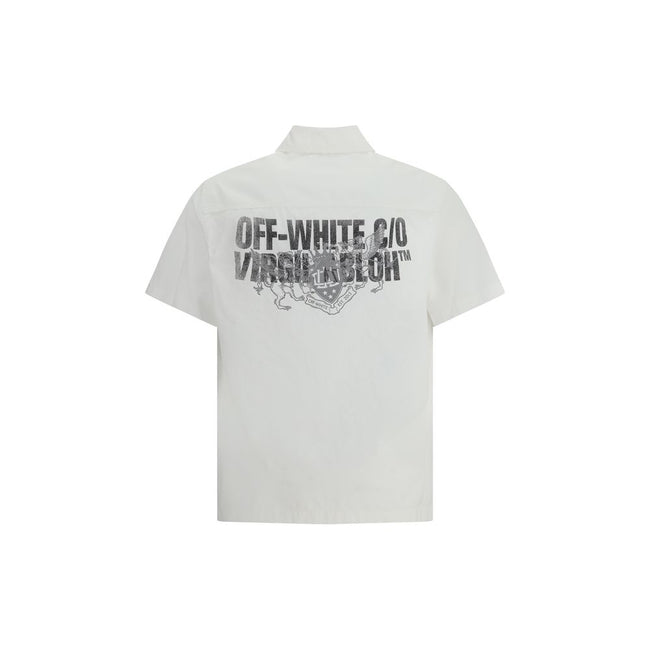 White Cotton Shortsleeve ShirtThe Off-White™ short-sleeve Cotton Shirt captures the bold, contemporary spirit of the brand. Crafted from pure cotton, it features a graphic print, a signature element that translates urban language into an instantly recogni
