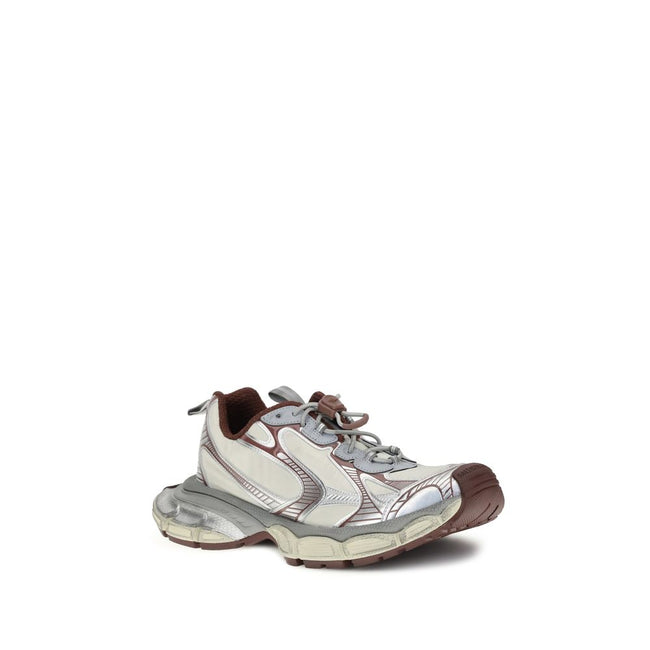 Gray Polyethylene Athletic Sneakers3XL Sneakers by Balenciaga stand out for their exaggerated volume and worn-in effect that defines a bold, urban style. Made of polyurethane and polyester, they feature the Balenciaga logo on the toe and heel, with emboss
