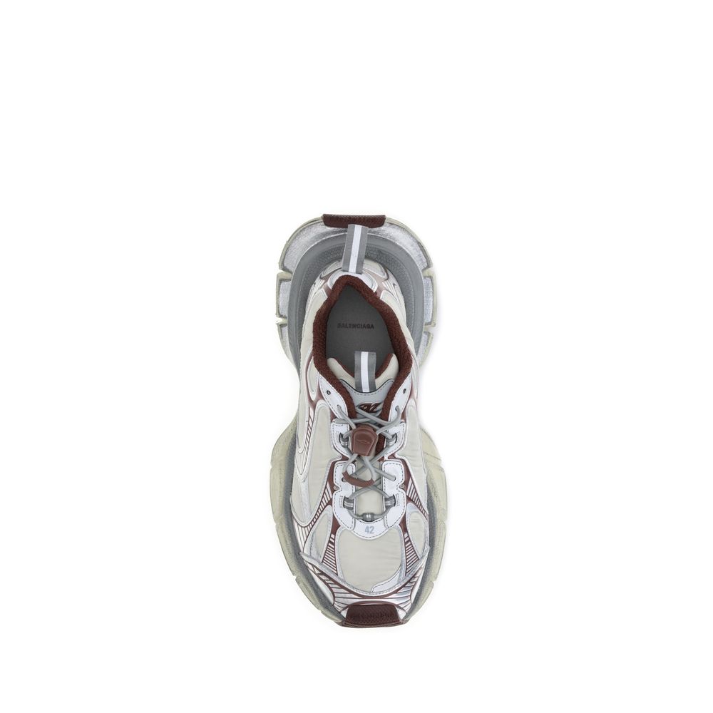 Gray Polyethylene Athletic Sneakers3XL Sneakers by Balenciaga stand out for their exaggerated volume and worn-in effect that defines a bold, urban style. Made of polyurethane and polyester, they feature the Balenciaga logo on the toe and heel, with emboss