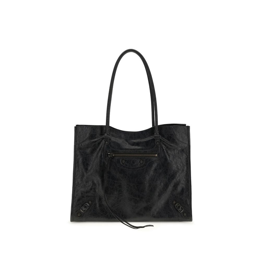Black Lamb Ovis Aries Aries Shoulder BagThe Le City Tote Bag by Balenciaga is crafted from soft Arena lambskin leather with a vintage finish, offering a spacious and structured silhouette. Designed with two top handles (drop: 23.8 cm), it’s ideal for shou