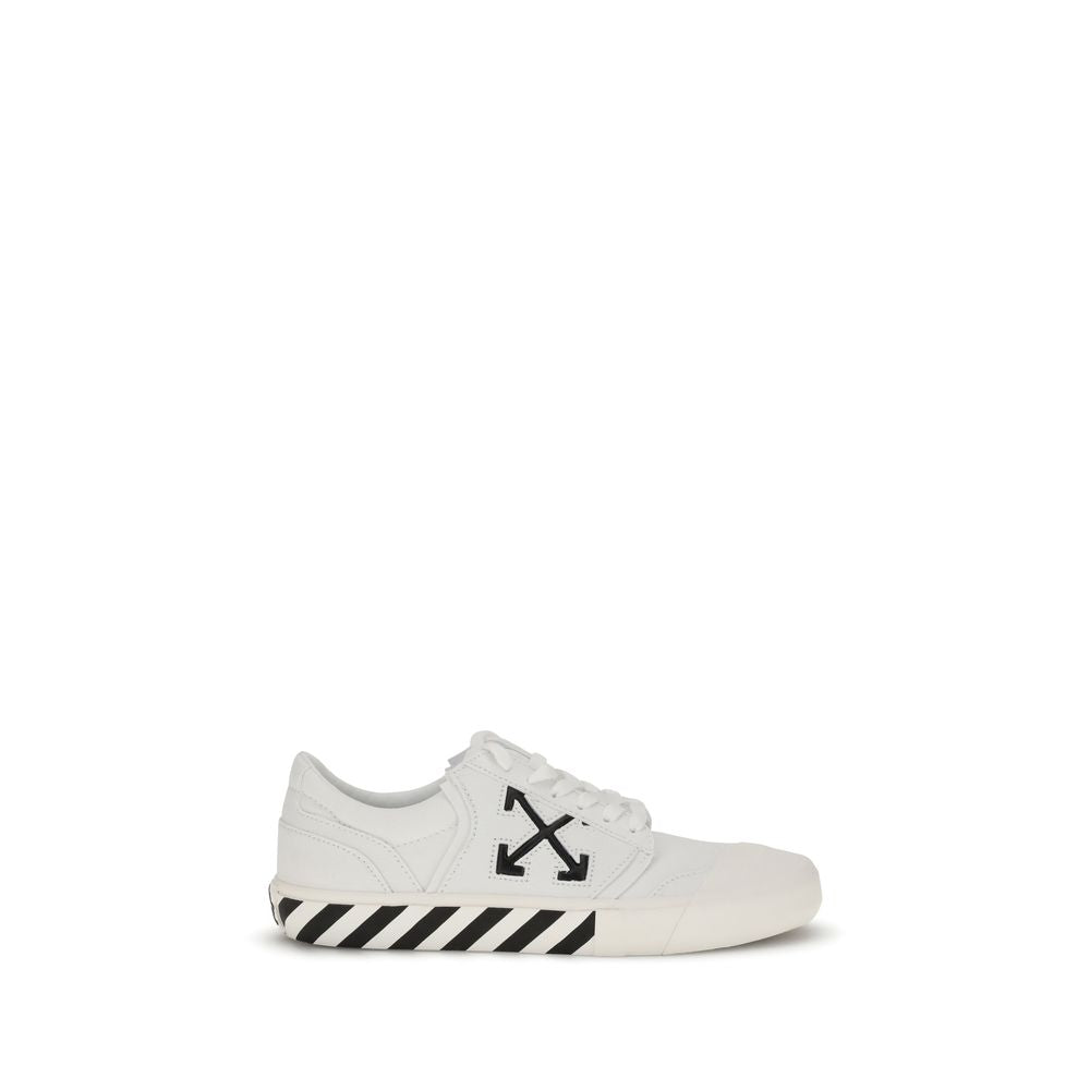 White Calf Leather Bos Taurus Low Top SneakersLow Vulc Undercut Sneakers by Off-White feature contrasting color details and the iconic Arrow motif on the side. Featuring a flat sole and lace-up closure, they combine urban style and comfort in a contempora