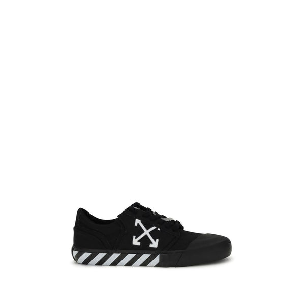 Black Calf Leather Bos Taurus Low Top SneakersLow Vulc Undercut Sneakers by Off-White feature contrasting color details and the iconic Arrow motif on the side. Featuring a flat sole and lace-up closure, they combine urban style and comfort in a contempora