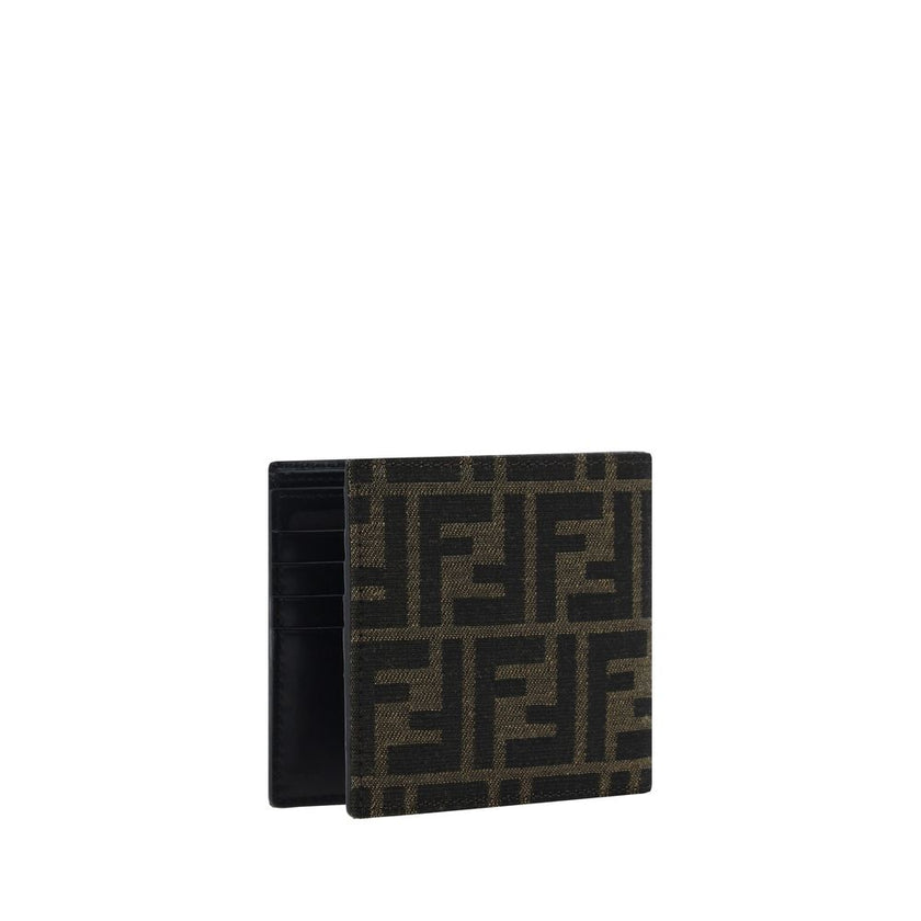Brown Calf Leather Bos Taurus WalletThe Fendi Leather Wallet is an elegant and functional accessory. It features a double internal card slot for convenient organization, a compartment for banknotes and a design characterized by the iconic brand logo repea