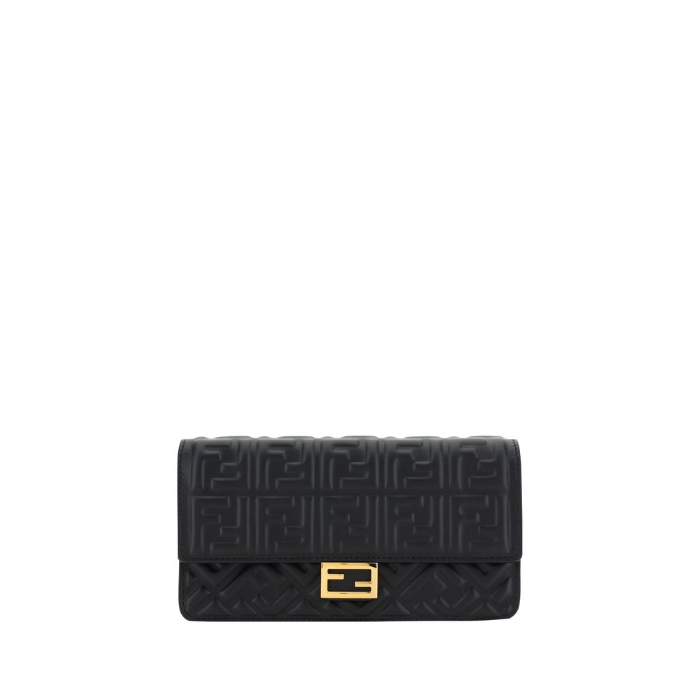 Black Calf Leather Bos Taurus WalletThe Matisse Chain Wallet by Fendi is an elegant and practical accessory. Made of leather, it features a gold chain for carrying it by hand, adding a touch of luxury. The front closure is with magnetic flap, while the th