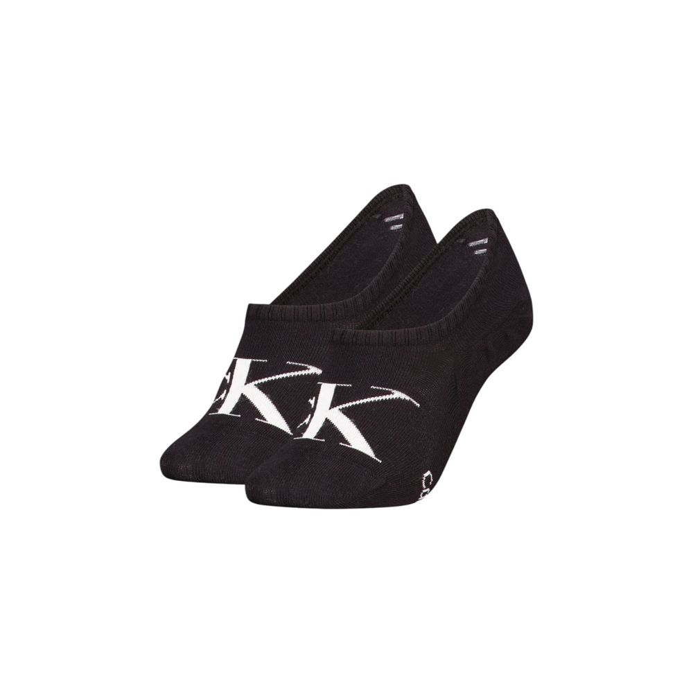 Black Cotton SocksDiscover the comfort and style of Calvin Klein Jeans women’s FOOTIE HIGH CUT 2P socks. Made from high-quality materials, these socks consist of 67% cotton, 29% polyester, 2% elastane/lycra, and 2% polyamide, ensuring a perfect fit and a
