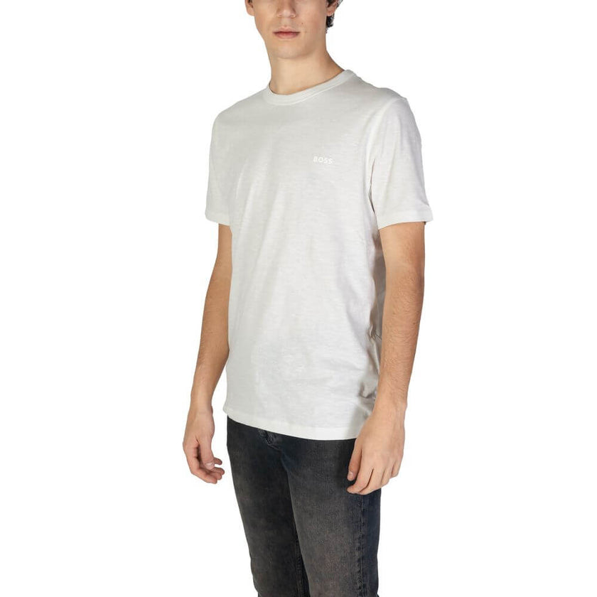 White Cotton T-ShirtThe Boss Tegood 10240843 01 50508243 men’s short-sleeved t-shirt is an essential piece for those who value both style and comfort. Made from 100% high-quality cotton, this t-shirt offers a soft feel against the skin and a natural fit,