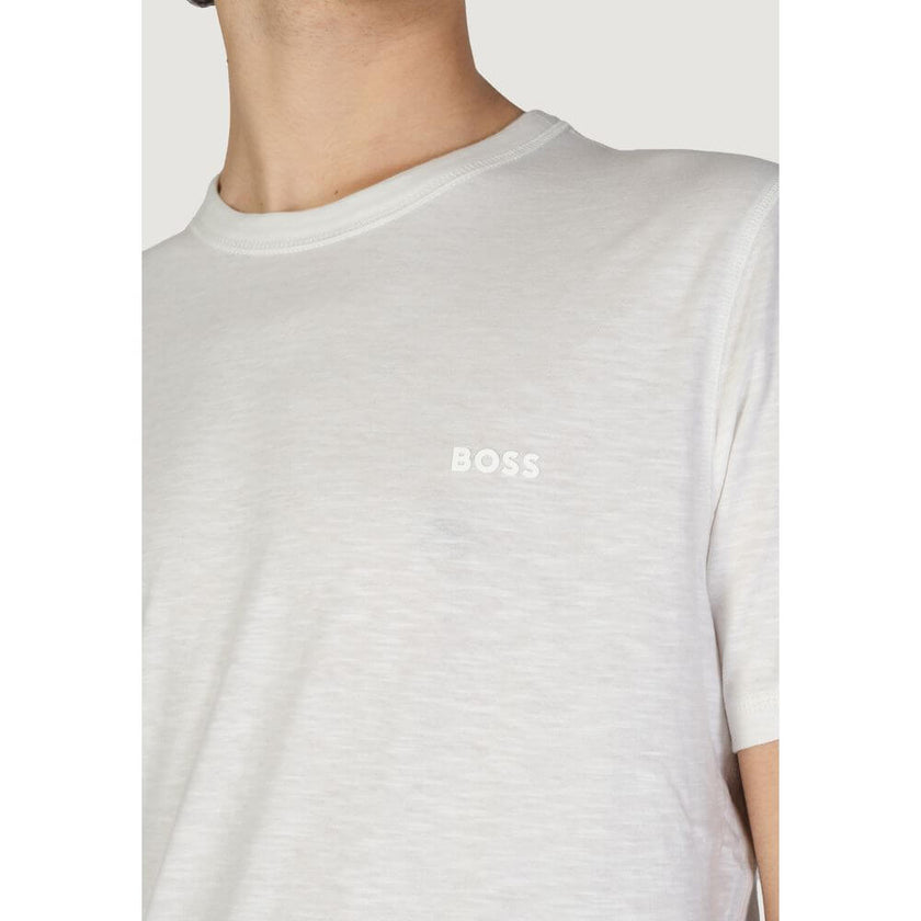 White Cotton T-ShirtThe Boss Tegood 10240843 01 50508243 men’s short-sleeved t-shirt is an essential piece for those who value both style and comfort. Made from 100% high-quality cotton, this t-shirt offers a soft feel against the skin and a natural fit,