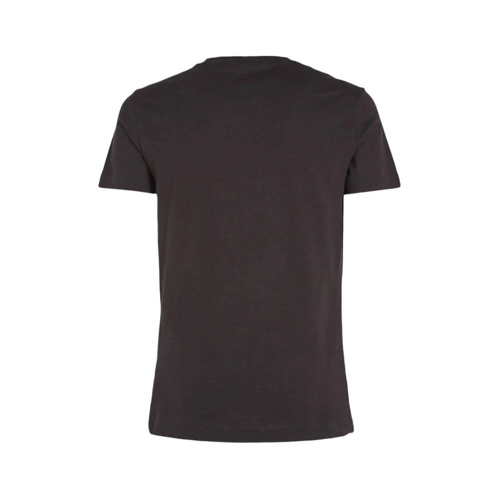 Black Cotton T-ShirtThe Calvin Klein Jeans CORE INSTITUTIONAL J30J322552 short-sleeve t-shirt for men is an essential piece for any modern wardrobe. Made from 100% cotton, it offers exceptional comfort and a perfect fit. The minimalist design is enhanced