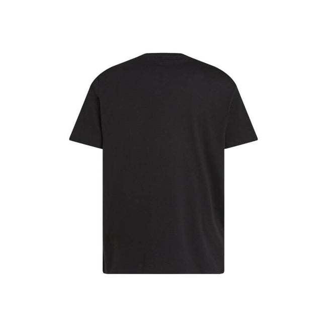 Black Cotton ClothingDiscover the short-sleeve t-shirt for men by Calvin Klein Jeans SS Smooth CTTN Solid LV040HM265, an essential piece for your wardrobe. Made from 100% cotton, this t-shirt offers a comfortable and breathable fit, perfect for everyday w
