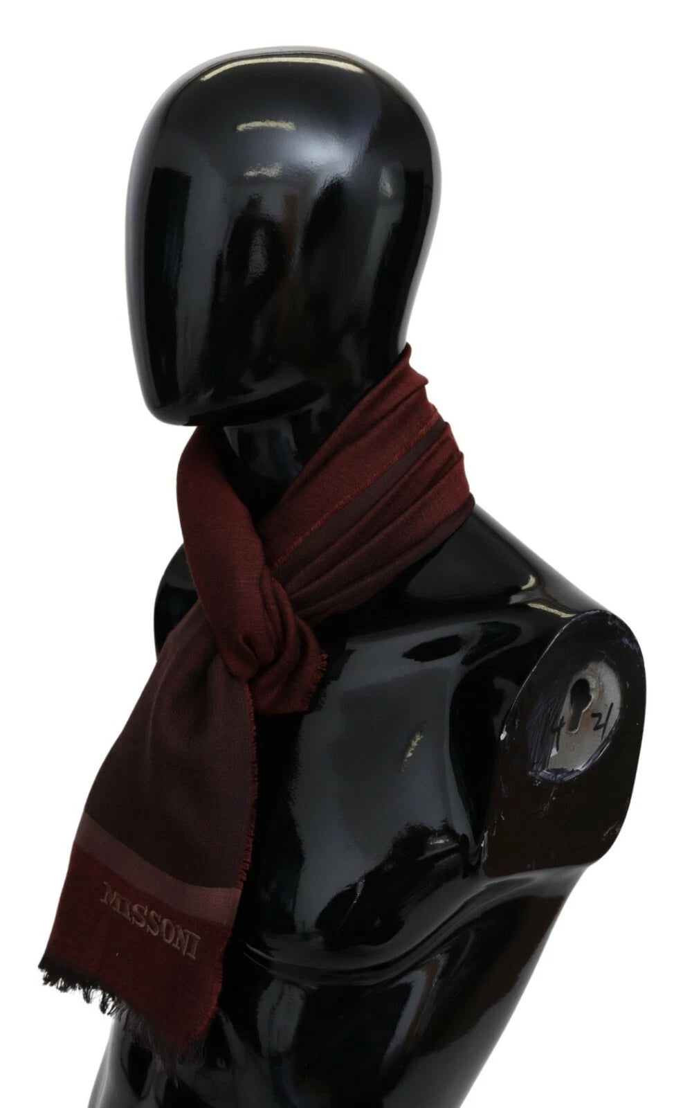 Maroon Striped Wool Blend Unisex Wrap Fringes ScarfMISSONI Gorgeous brand new with tags, 100% Authentic Missoni wool blend scarf featuring a refined striped pattern and embroidered brand logo. Crafted from a luxurious mix of wool and cashmere, it offers e