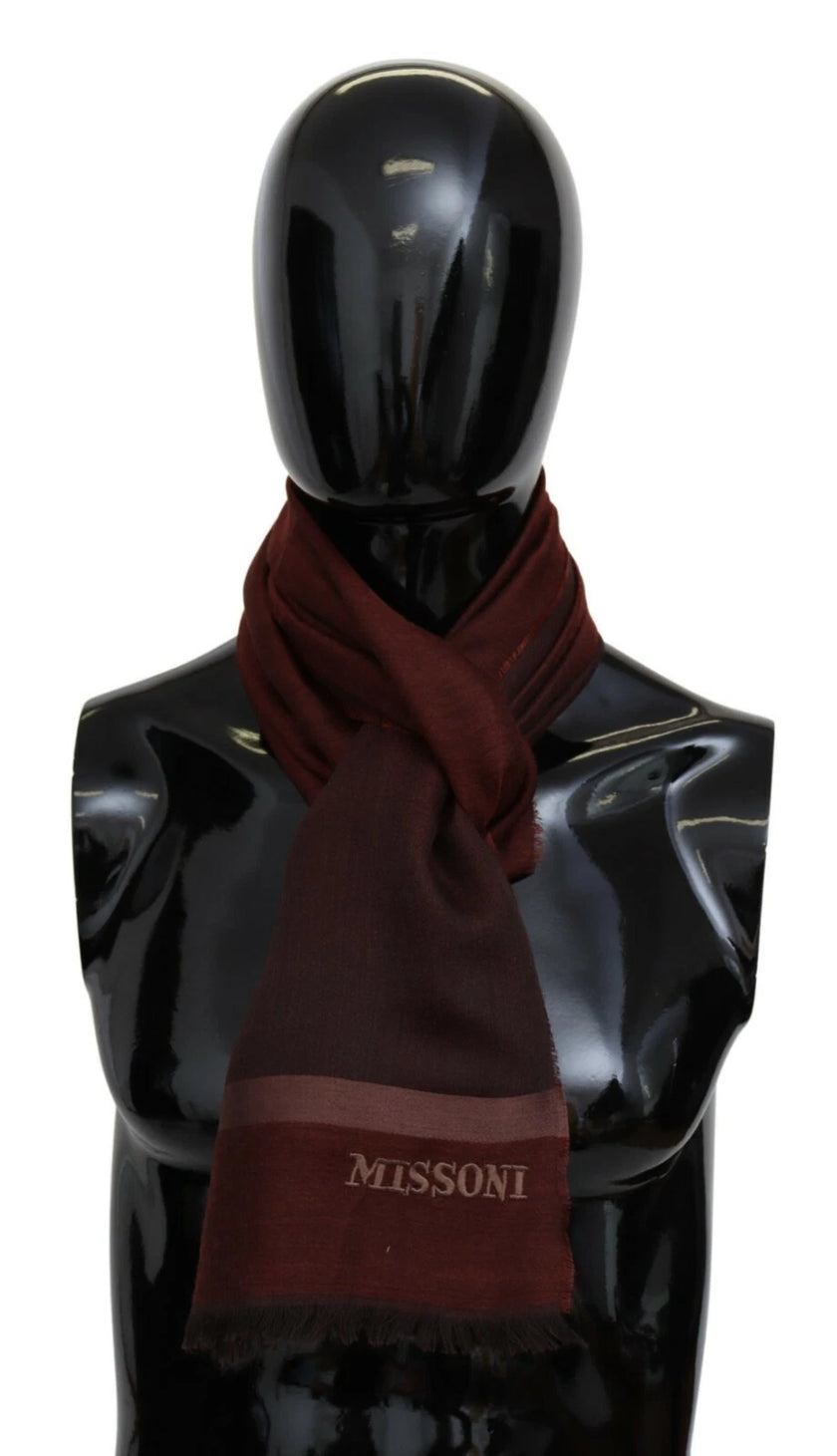 Maroon Striped Wool Blend Unisex Wrap Fringes ScarfMISSONI Gorgeous brand new with tags, 100% Authentic Missoni wool blend scarf featuring a refined striped pattern and embroidered brand logo. Crafted from a luxurious mix of wool and cashmere, it offers e