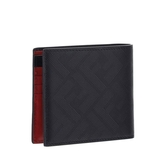 Black Calf Leather Bos Taurus WalletFendi’s billfold leather Wallet is an elegant and practical accessory perfect for those seeking style and functionality. The two-tone design lends a modern touch, while the brand’s iconic signature press-stamped on the