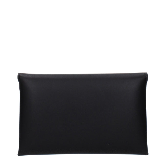 Black Leather Clutch BagDescription: The product with MPN 32F4T9JD7LBLACK and code F85041 leather in black is a clutches designed by Michael Kors. It has features like 2 inner clutch removable, front logo.Black Leather Clutch Bag${tagsMichael KorsAulae Bl