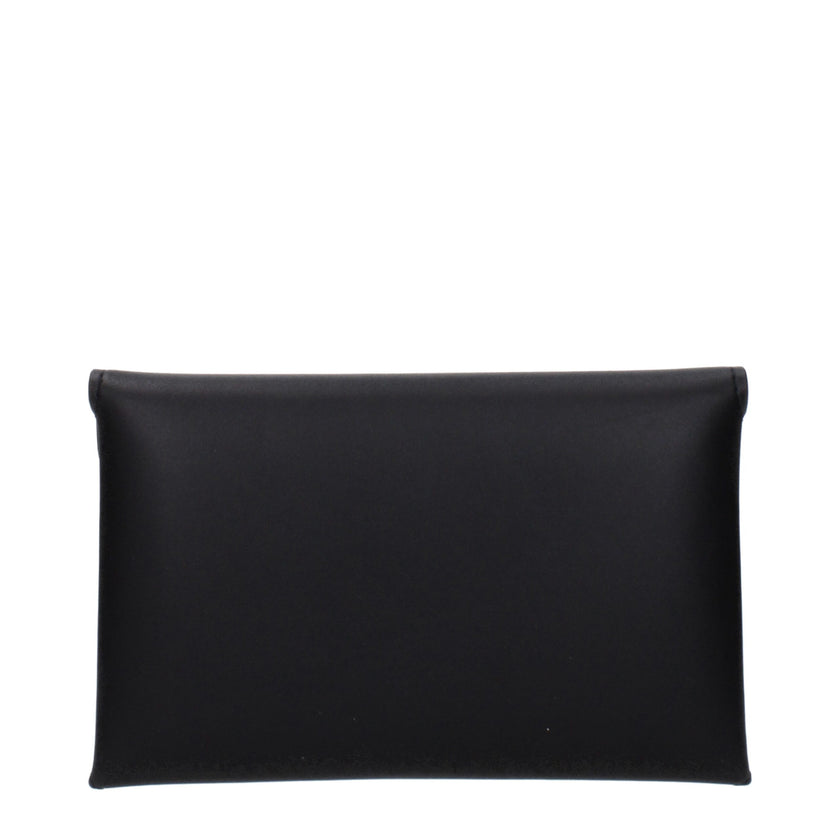 Black Leather Clutch BagDescription: The product with MPN 32F4T9JD7LBLACK and code F85041 leather in black is a clutches designed by Michael Kors. It has features like 2 inner clutch removable, front logo.Black Leather Clutch Bag${tagsMichael KorsAulae Bl
