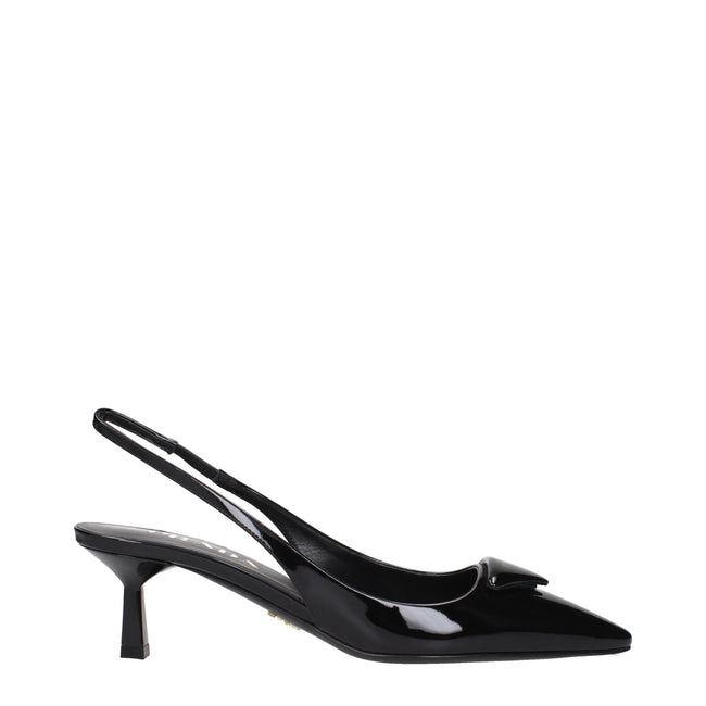 Black Leather Mid Heel PumpsDescription: The product with MPN 1I901MJHR055F0002 and code F84288 patent leather in black is a sandals designed by Prada. It has features like front logo.Black Leather Mid Heel Pumps${tagsPradaAulae Black Leather Mid Heel Pum