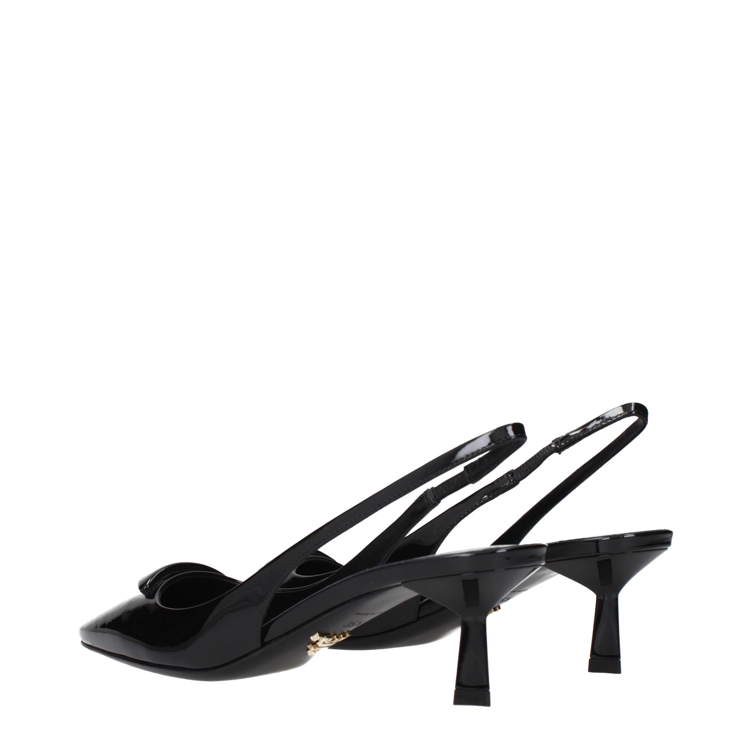 Black Leather Mid Heel PumpsDescription: The product with MPN 1I901MJHR055F0002 and code F84288 patent leather in black is a sandals designed by Prada. It has features like front logo.Black Leather Mid Heel Pumps${tagsPradaAulae Black Leather Mid Heel Pum