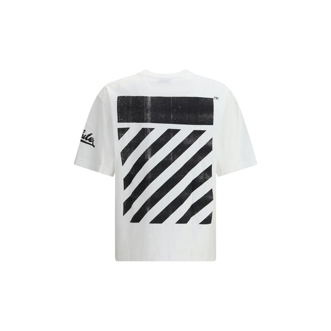 White Cotton T-ShirtThe Big Off Diagonal Skate Logo T-Shirt by Off-White embodies the brand’s avant-garde urban spirit with signature graphic details. Crafted from premium cotton, it features a minimalist crew neck, bold “OFF” motif at the front, and dist