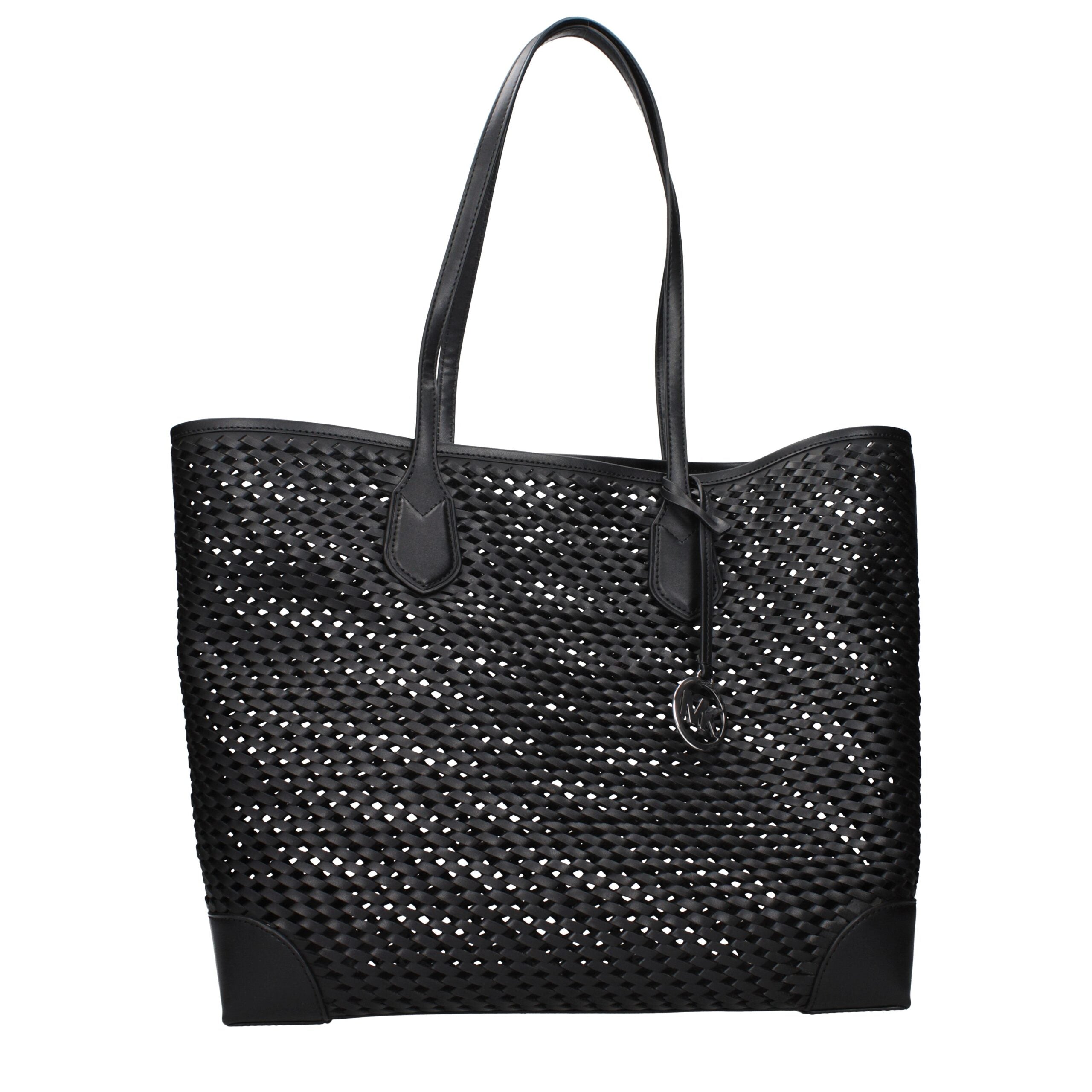 Black Leather Shoulder BagDescription: The product with MPN 35T5SV0T3YBLACK and code F85033 leather in black is a shoulder bags designed by Michael Kors. It has features like front detail, removable details, removable inner clutch.Black Leather Shoulder B