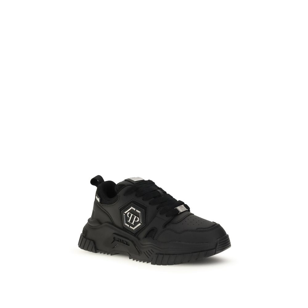 Black Polyester Athletic SneakersNew Predator Sneakers by Philipp Plein add a bold and distinctive touch to your look with their bold design and quality materials. Made of a blend of synthetic leather and mesh, they feature a logo patch on the outer quart