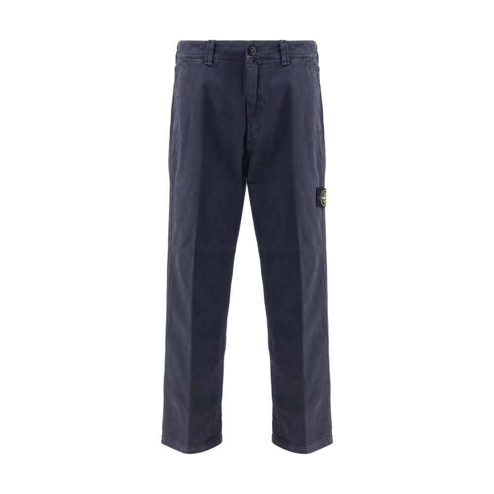 Purple Cotton Casual PantsThe Stone Island relaxed fit Trousers combine comfort with modern style. Designed with a regular waist and belt loops, they feature functional side pockets, back pockets, and the signature logo patch on the left leg. A versatile
