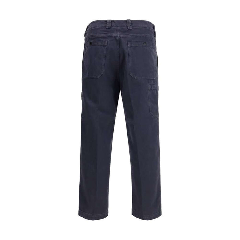 Purple Cotton Casual PantsThe Stone Island relaxed fit Trousers combine comfort with modern style. Designed with a regular waist and belt loops, they feature functional side pockets, back pockets, and the signature logo patch on the left leg. A versatile
