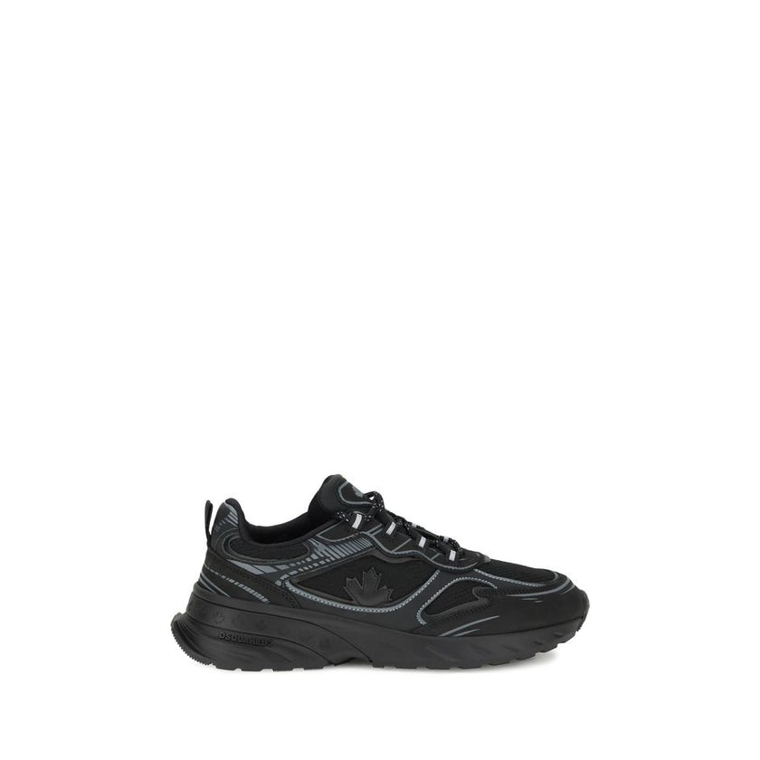 Black Calf Leather Bos Taurus Athletic SneakersSprinter Sneakers by Dsquared2 combine technical materials and modern design.Made of mesh and cracked-effect leather, they are enhanced with reflective details for increased visibility.Trekking-style laces em
