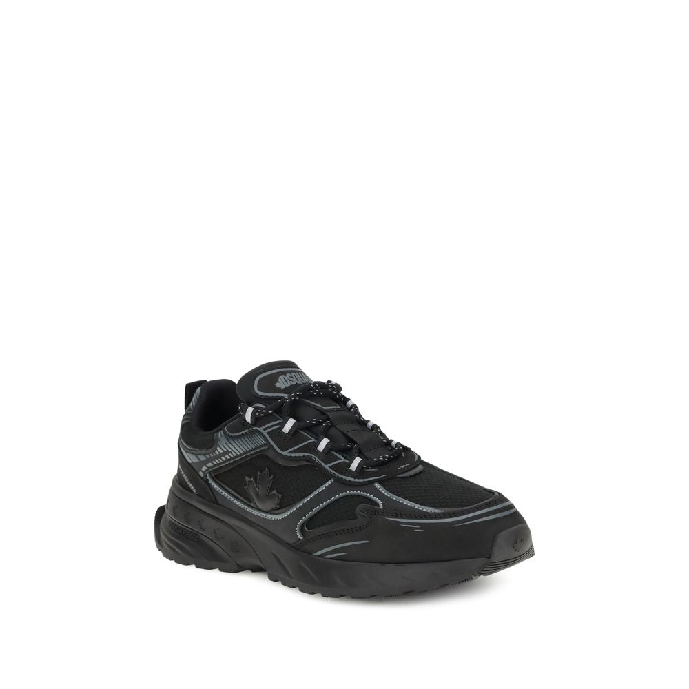 Black Calf Leather Bos Taurus Athletic SneakersSprinter Sneakers by Dsquared2 combine technical materials and modern design.Made of mesh and cracked-effect leather, they are enhanced with reflective details for increased visibility.Trekking-style laces em