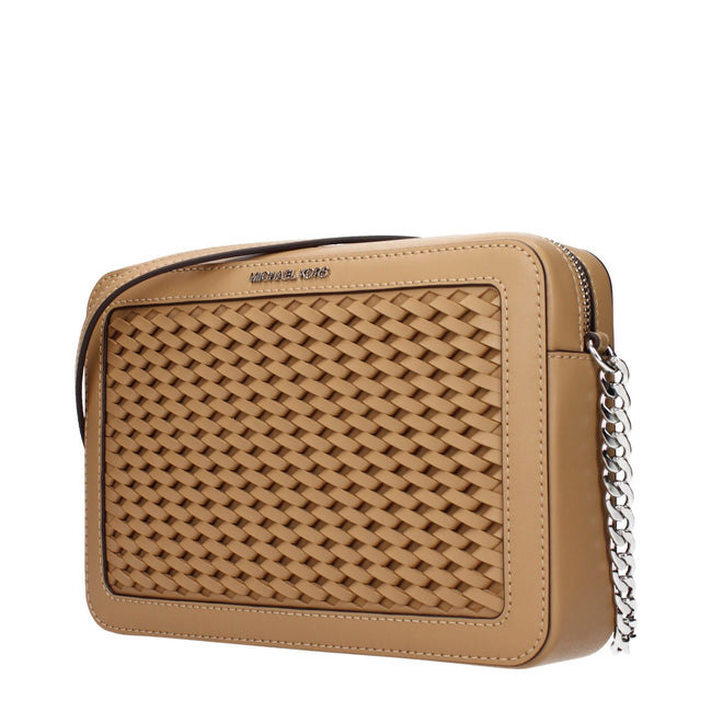 Brown Leather Crossbody BagDescription: The product with MPN 35T5STTC3YPEANUT and code F85062 leather in brown is a crossbody bags designed by Michael Kors. It has features like front logo, adjustable shoulder.Brown Leather Crossbody Bag${tagsMichael Kors