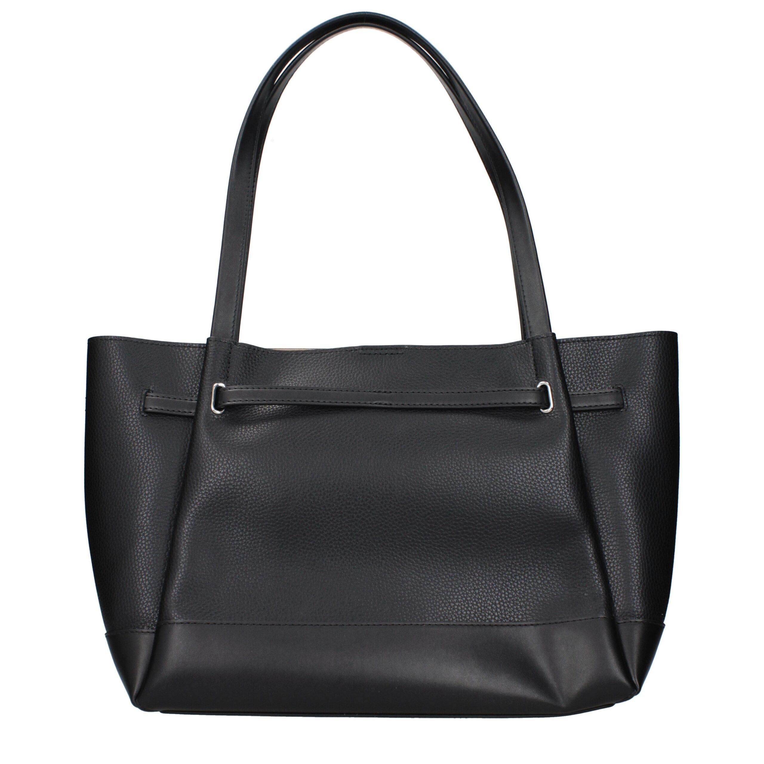 Black Leather Shoulder BagDescription: The product with MPN 35F4S6RT3TBLACK and code F85024 leather in black is a shoulder bags designed by Michael Kors. It has features like front logo.Black Leather Shoulder Bag${tagsMichael KorsAulae Black Leather Shoul