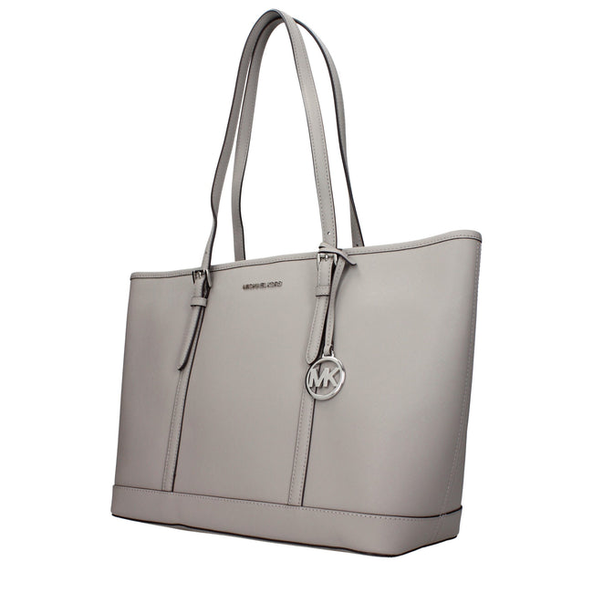 Gray Leather Shoulder BagsDescription: The product with MPN 35T0STVL9LPEARLGREY and code F85067 leather in gray is a shoulder bags designed by Michael Kors. It has features like front logo, front detail, removable details.Gray Leather Shoulder Bags${tagsM